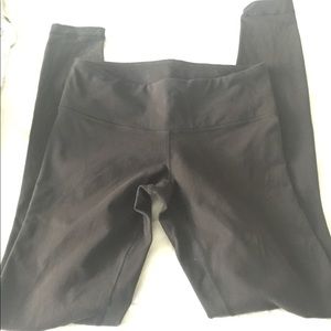 Lululemon size 6 black pants. Ankle length